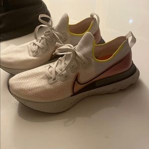 Men’s Nike Infinity Run